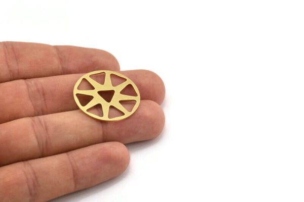 Brass Round Charm, 6 Raw Brass Triangle Patterned Round Shaped Charms (28x0.80mm) A4589 For Cheap - Image 3